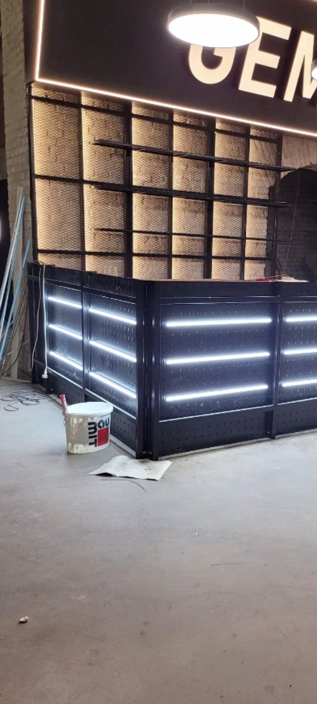 Világítás tervezés és szerelés